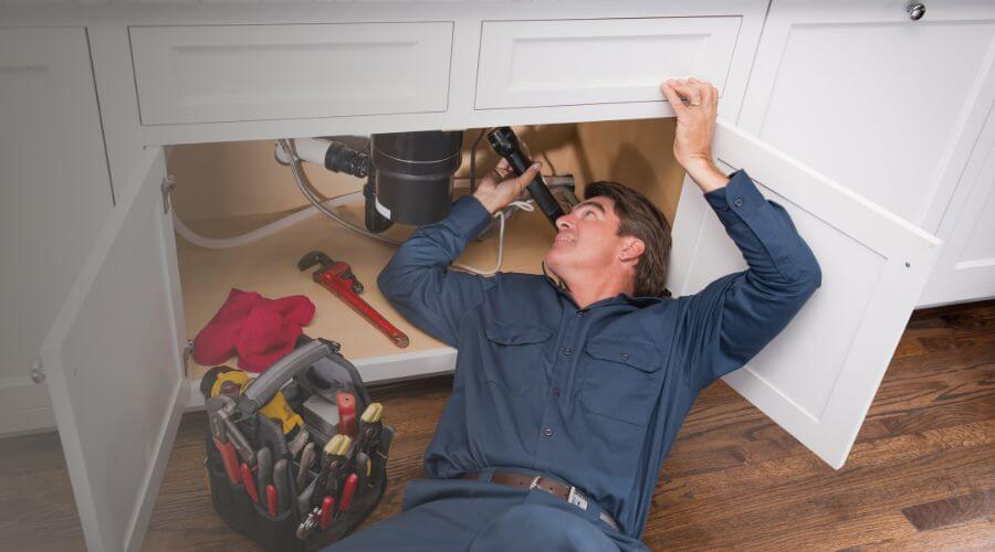 Local tankless water heater installation in Deering, MO